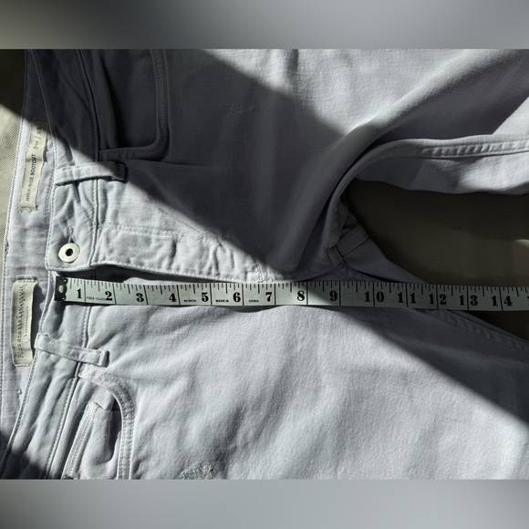 Pilcro cropped high-rise bootcut lavender jeans. Soft, stretchy, comfy. Size 28 - Picture 5 of 9